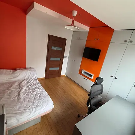 Praga Polnoc Daire Varşova