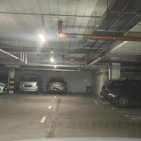 Praga Polnoc Διαμέρισμα