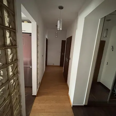 Praga Polnoc Apartment *